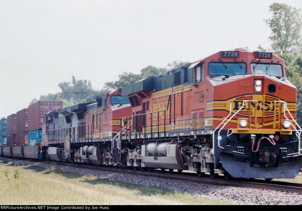 BNSF 7729 West